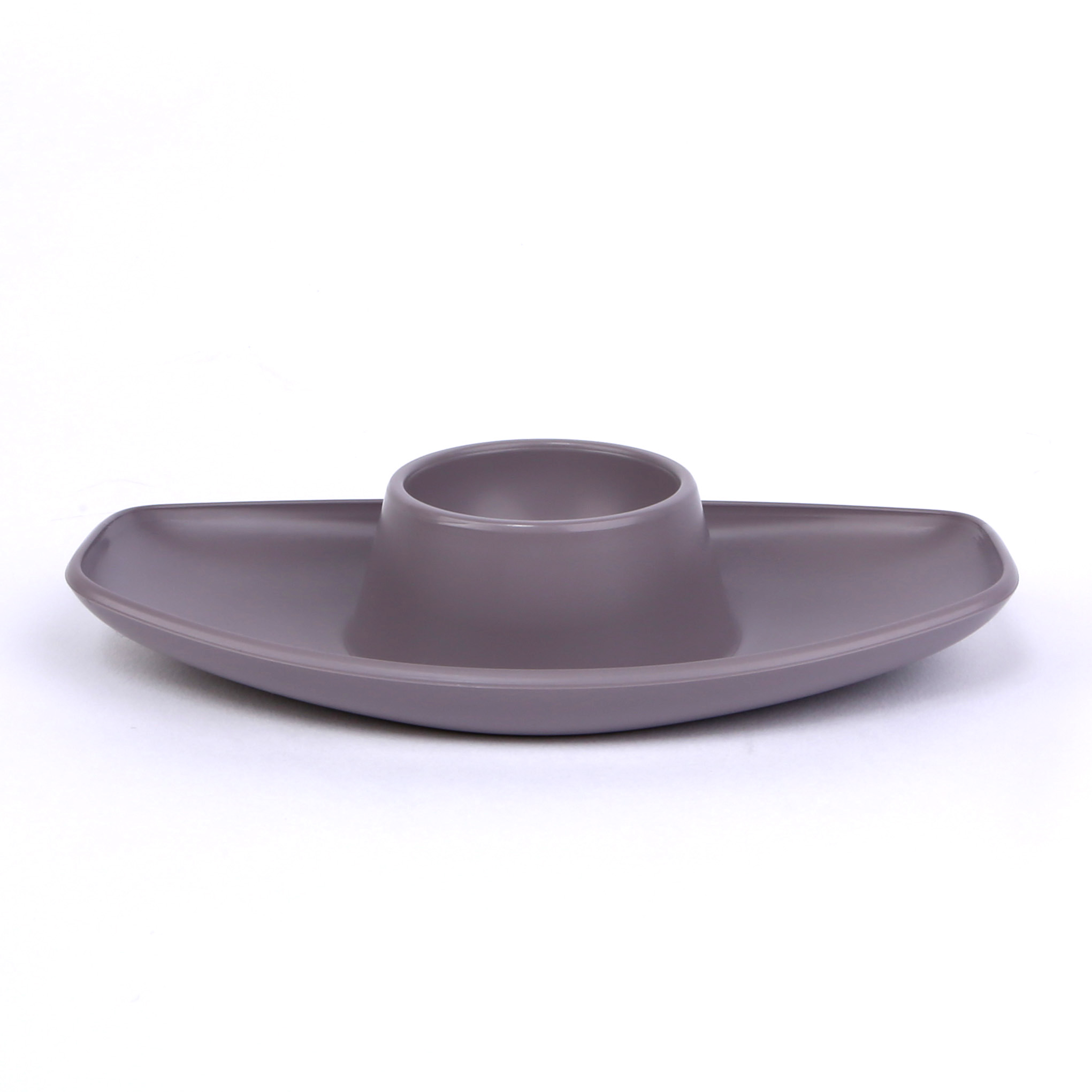 vaLon Zephyr Eierbecher aus schadstofffreiem Kunststoff in der Farbe braun.