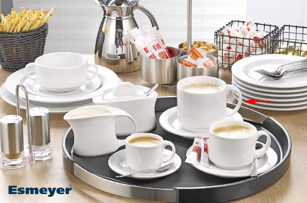 Frühstücksobertasse ADRINA von caterado, Farbe: weiß, Inhalt: 0,22 Liter, stapelbar, Material: Porzellan, Hotelgeschirr.